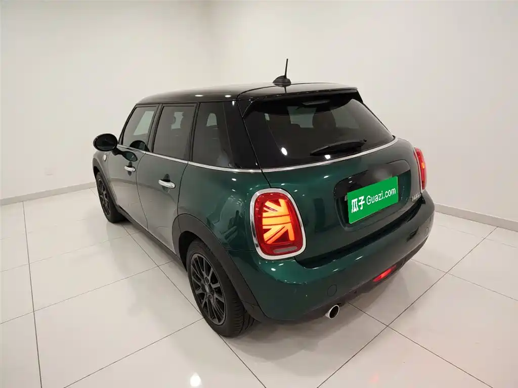 MINI 2018 1.5T COOPER Classic Five-Door Edition купить на сайте DeffCars