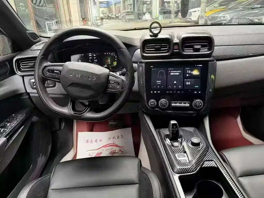 Lynk & Co 03 2021 2.0TD Automatic Pro купить на сайте DeffCars
