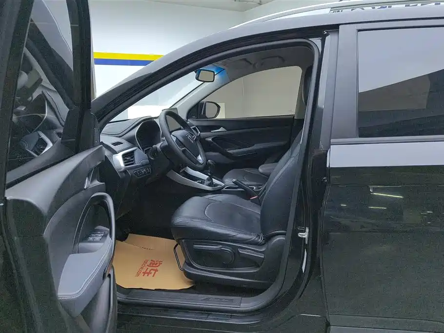Baojun 530 2018 1.5T Manual Comfort Type National V купить на сайте DeffCars