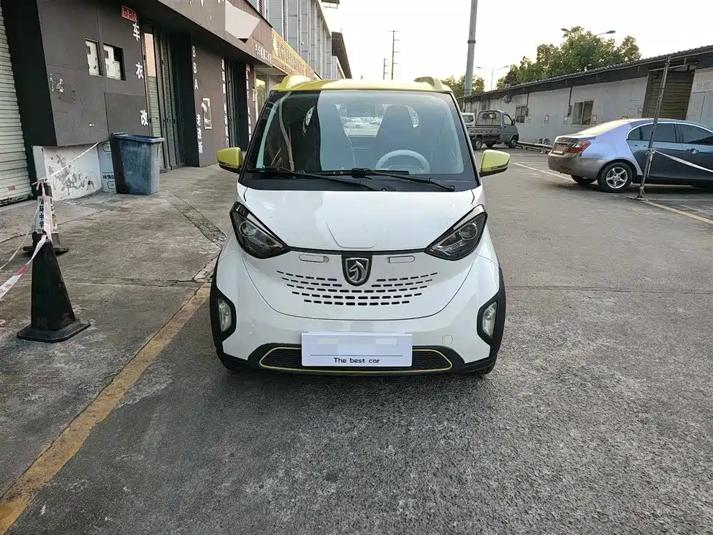 Baojun E100 2017 Smart Travel Edition купить на сайте DeffCars