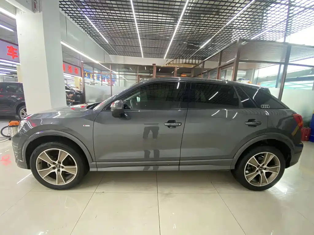 Audi Q2L 2022 35 TFSI fashionable and dynamic купить на сайте DeffCars