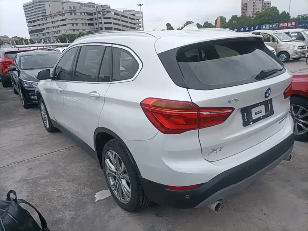 BMW X1 2019 sDrive20Li leading model купить на сайте DeffCars