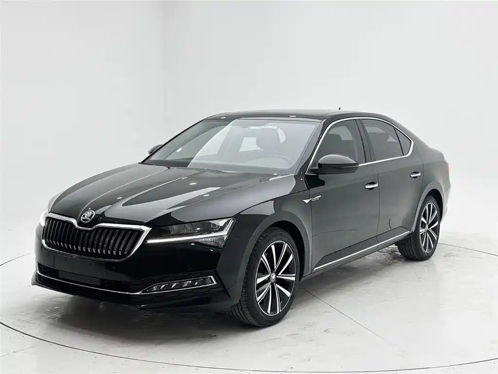 Superb 2023 facelift TSI280 DSG exclusive version купить на сайте DeffCars