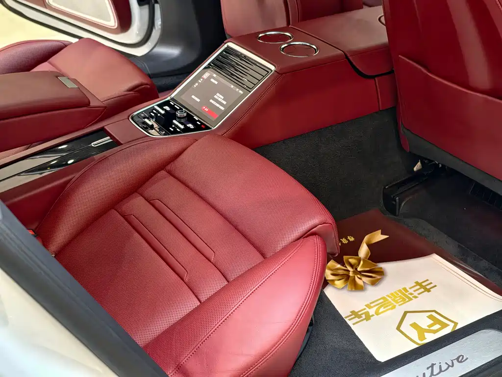 Panamera 2022 Panamera 4 Executive Extended Platinum Edition 2.9T купить на сайте DeffCars