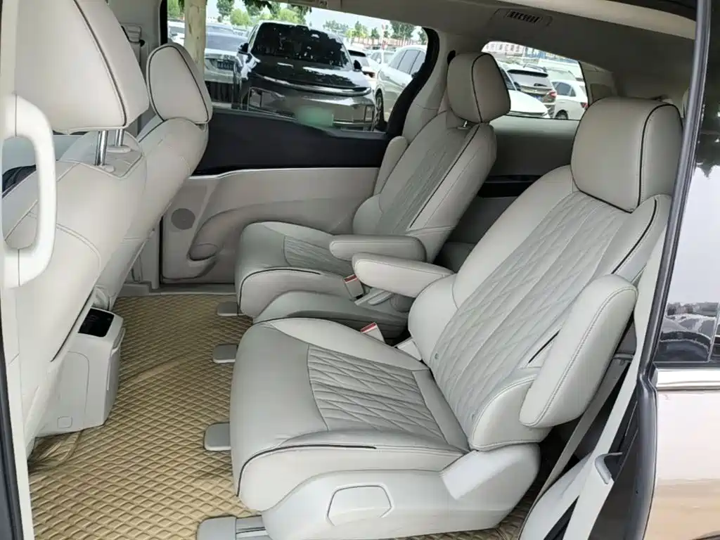 Buick GL8 2021 Land Business Class 652T Smart Luxury купить на сайте DeffCars
