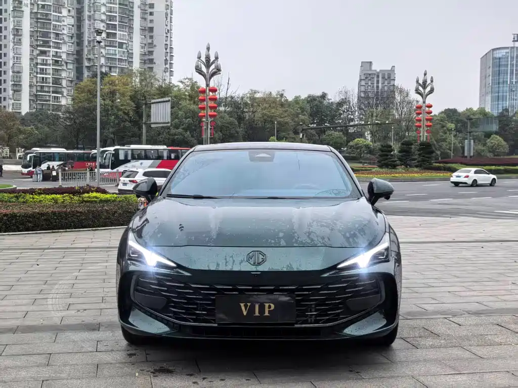 MG7 2025 1.5T 300 DCT Elegant Edition купить на сайте DeffCars