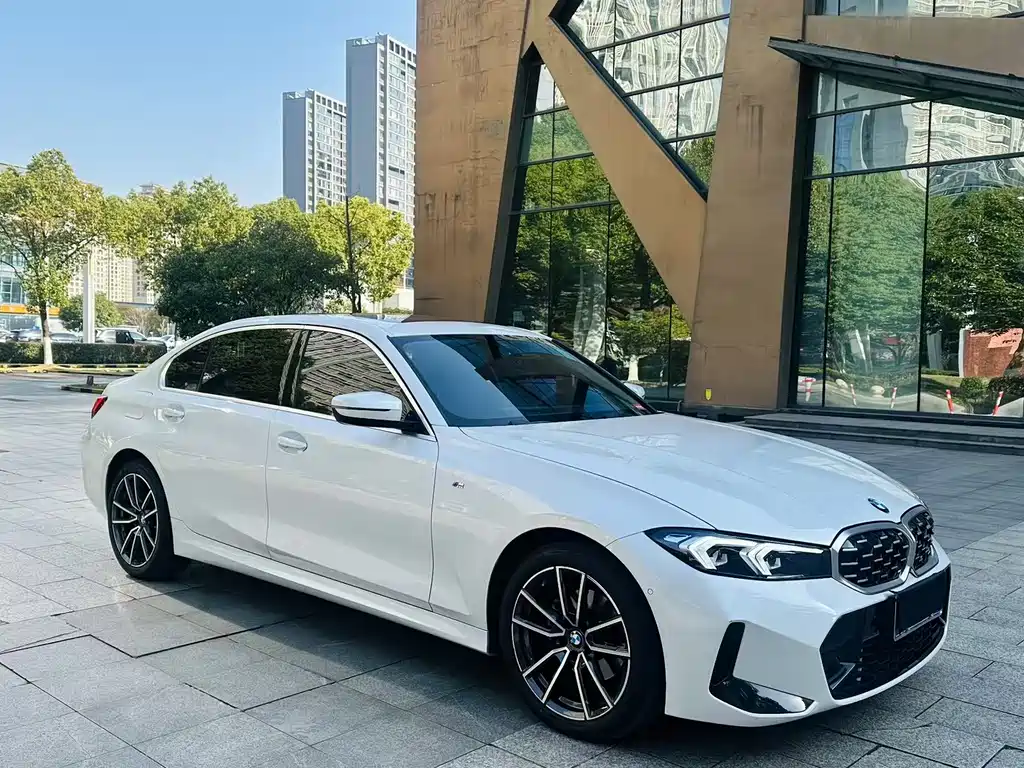 BMW 3 Series 2024 325Li M Sports Package купить на сайте DeffCars
