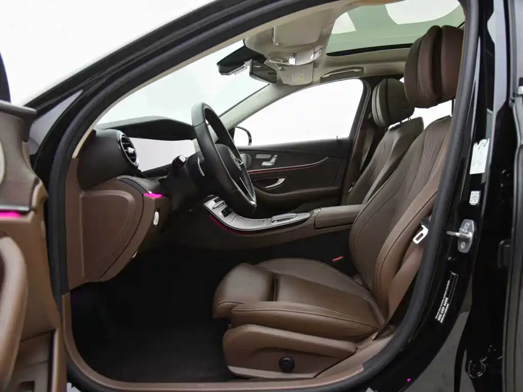 Mercedes-Benz E-Class 2022 E 300 L Luxury Model купить на сайте DeffCars