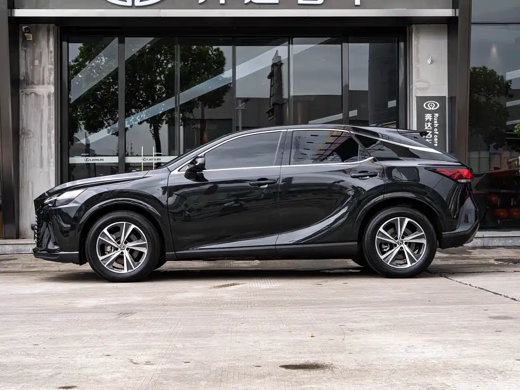 Lexus RX 2025 300 four-wheel drive version купить на сайте DeffCars
