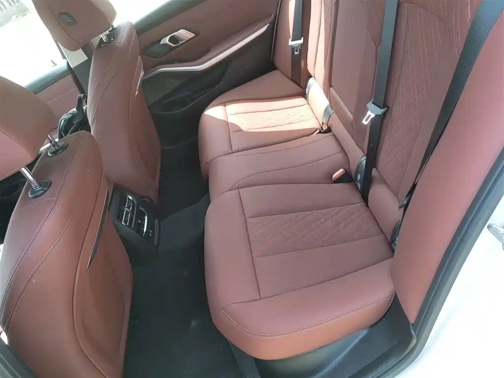 BMW 3 Series 2024 325Li M Sports Package купить на сайте DeffCars