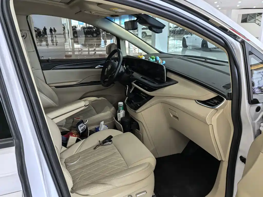 Buick GL8 2023 ES Lu Zun luxury model купить на сайте DeffCars