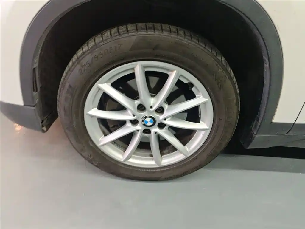 BMW X1 2018 sDrive18Li Fashion Model купить на сайте DeffCars