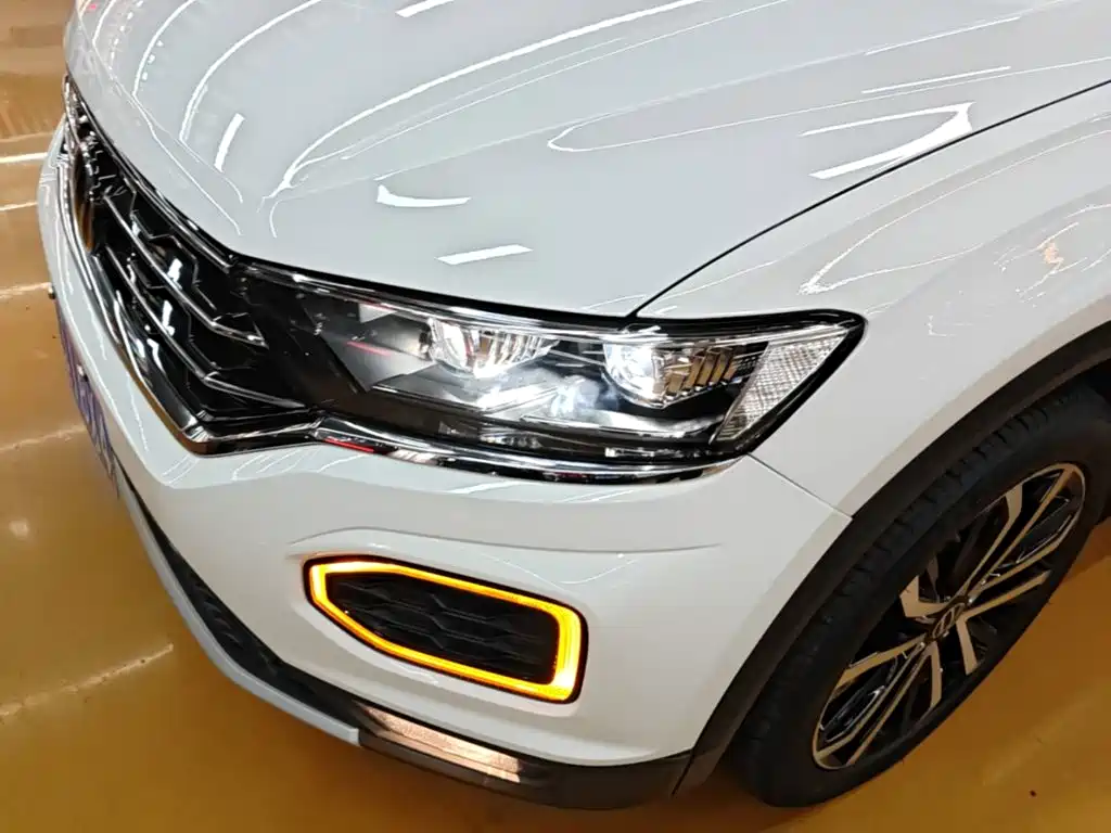 T-ROC 2021 model 280TSI DSG two-wheel drive Comfort Smart Connected Edition купить на сайте DeffCars