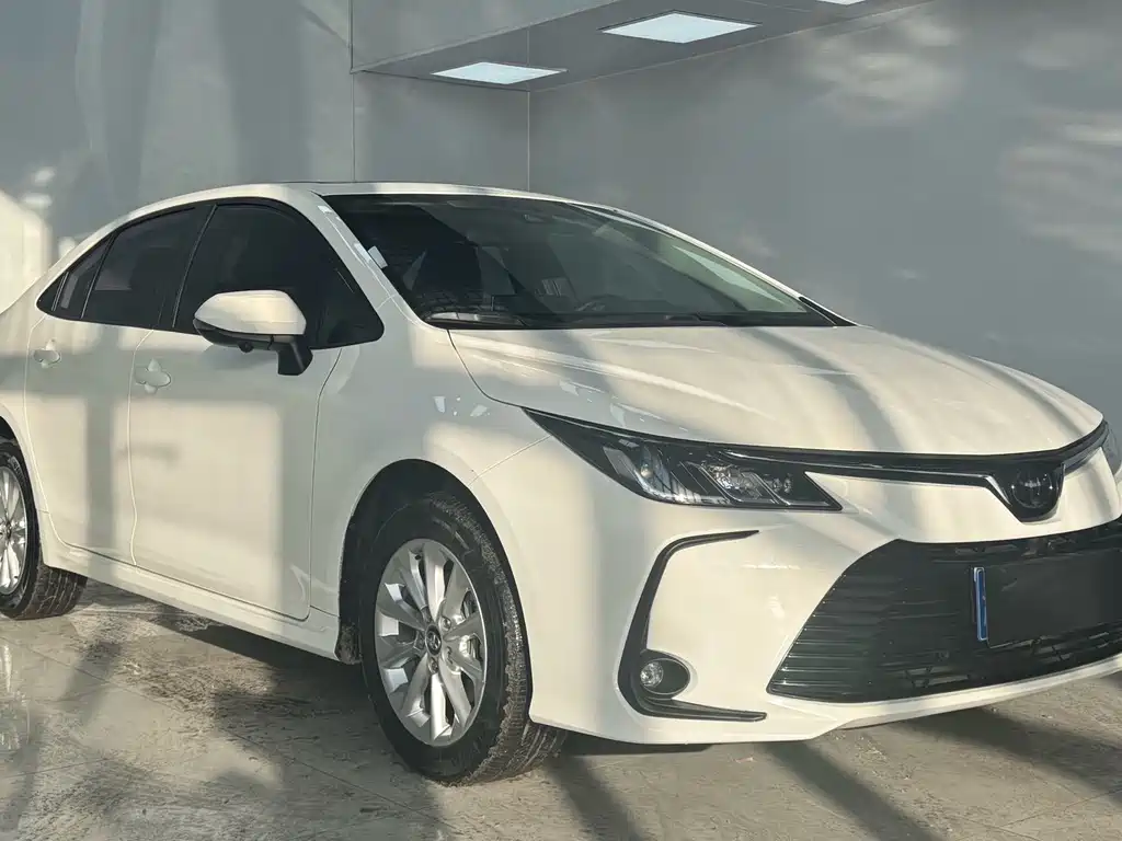 Corolla 2021 1.2T S-CVT Elite PLUS Edition купить на сайте DeffCars