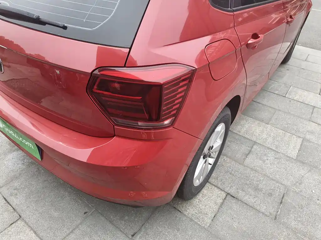 Polo 2021 Plus 1.5L Automatic Panoramic Enjoyment Edition купить на сайте DeffCars