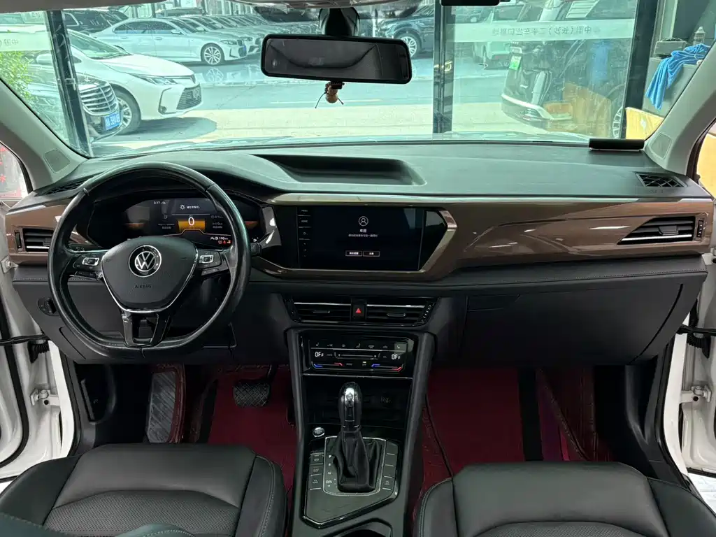 Tuyue 2022 280TSI two-wheel drive luxury version купить на сайте DeffCars