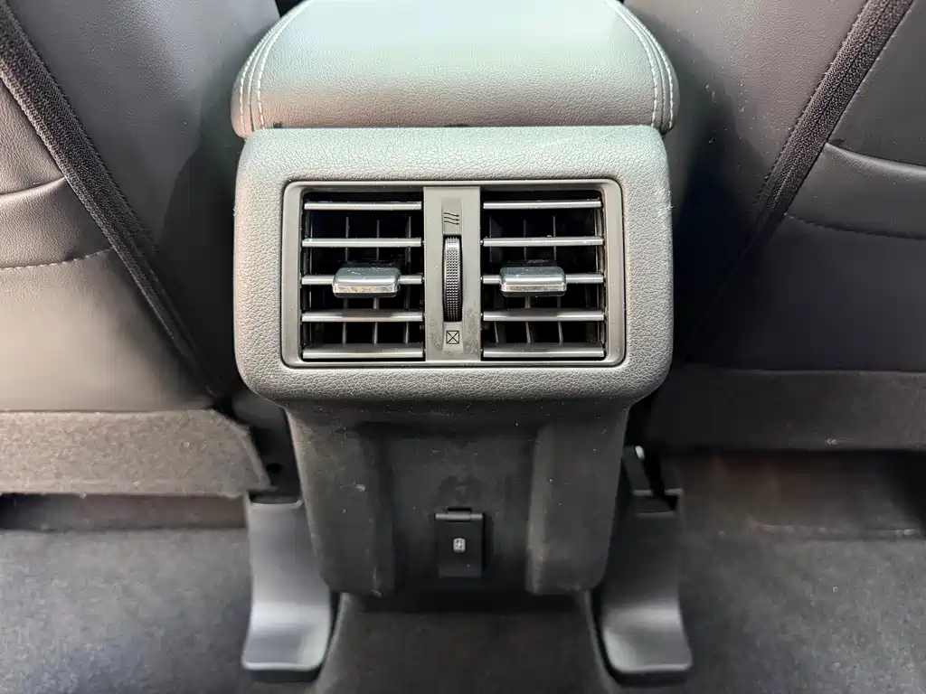 Outlander 2021 facelift 2.0L 2WD Enjoy Edition 5 seats купить на сайте DeffCars