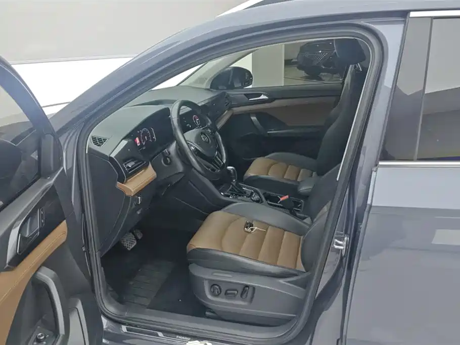 Tuyue 2019 330TSI four-wheel drive flagship version National VI купить на сайте DeffCars
