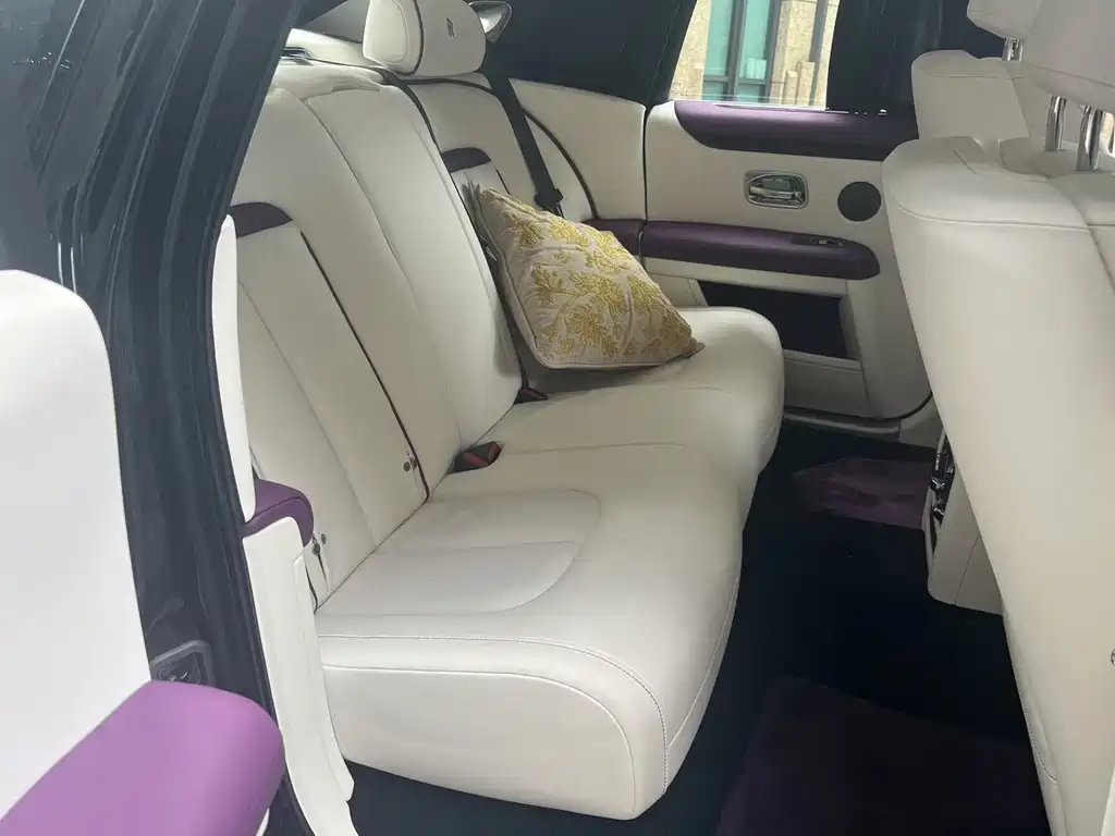 Ghost 2021款 6.7T 标准轴距版 купить на сайте DeffCars