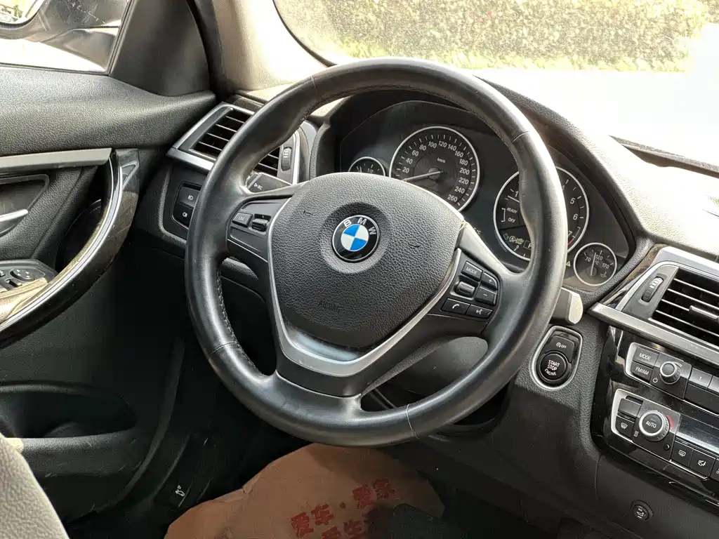 BMW 3 Series 2018 320Li Fashion Model купить на сайте DeffCars