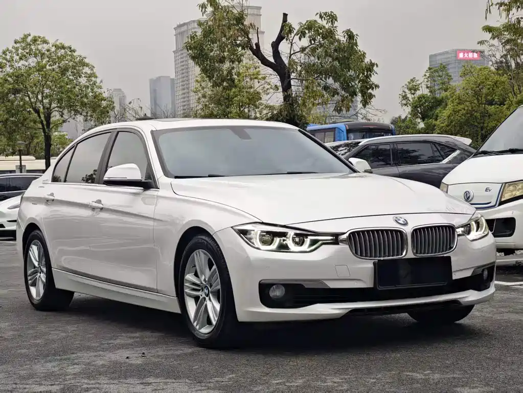 BMW 3 Series 2018 318Li купить на сайте DeffCars