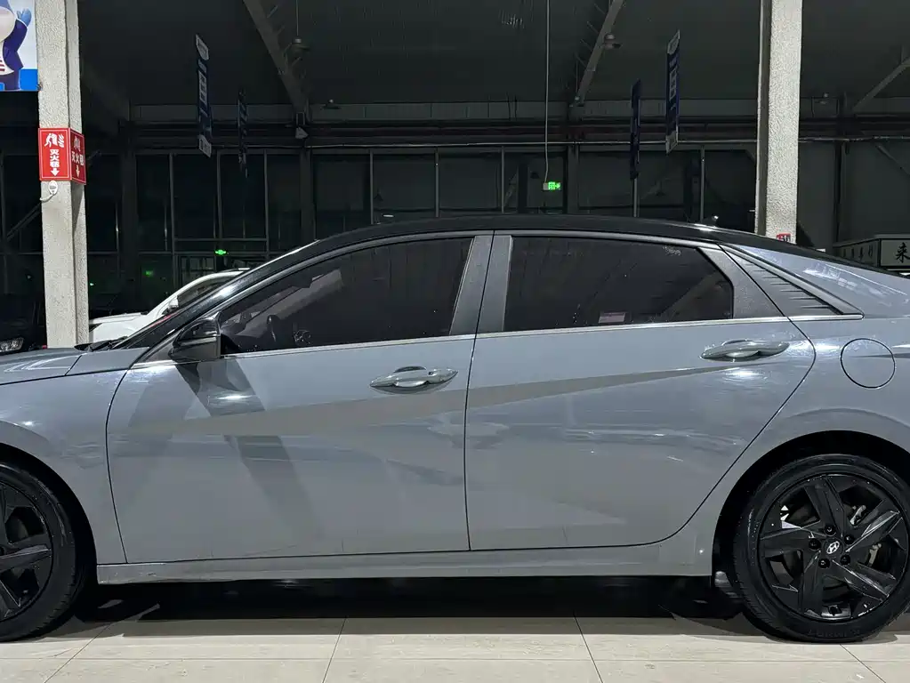 Elantra 2021 1.5L CVT LUX Premium Edition купить на сайте DeffCars