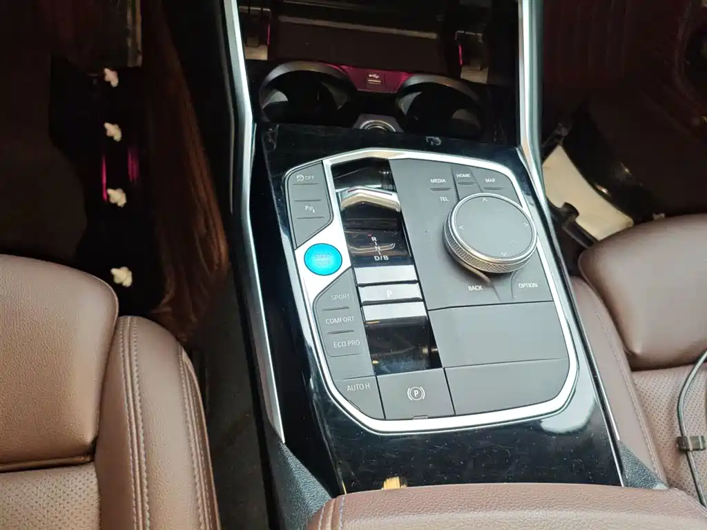 BMW i3 2022 eDrive 35 L купить на сайте DeffCars