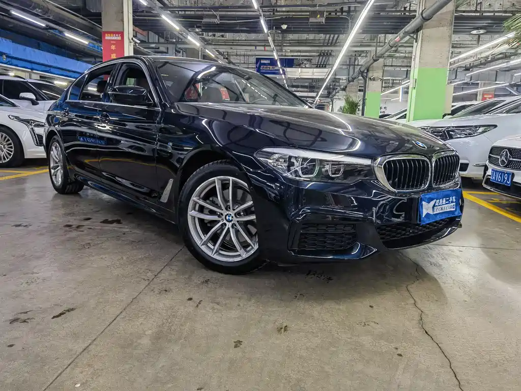 BMW 5 Series 2020 525Li M Sports Package купить на сайте DeffCars