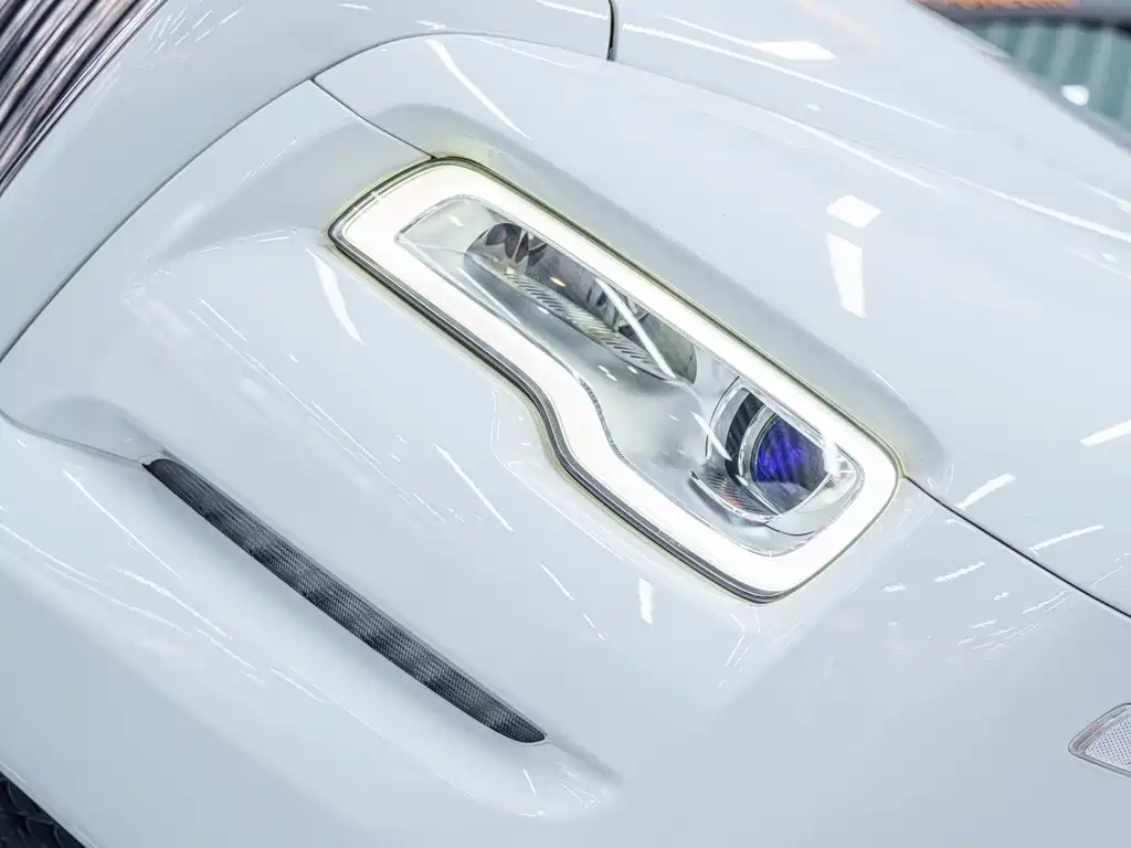 Phantom 2018 6.6T standard model купить на сайте DeffCars