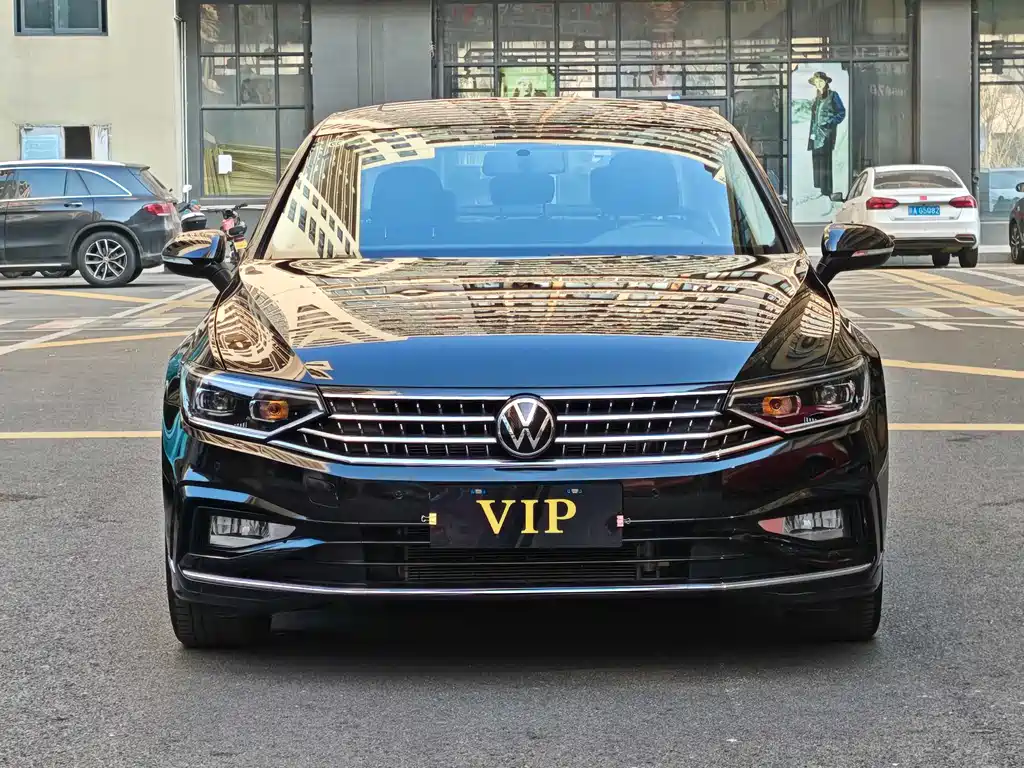 Magotan 2025 model 280TSI DSG comfort model купить на сайте DeffCars