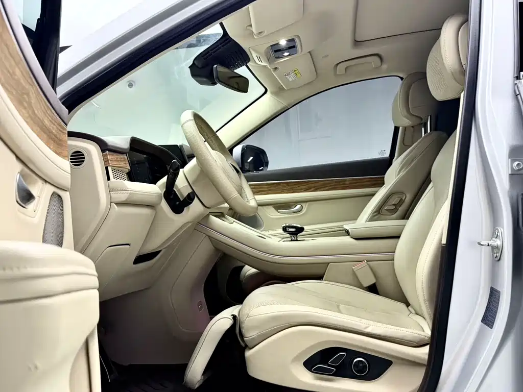 Wenjie M7 2024 1.5T smart driving rear-wheel drive Max version 5 seats купить на сайте DeffCars