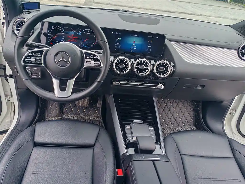 Mercedes-Benz GLA 2023 GLA 200 купить на сайте DeffCars