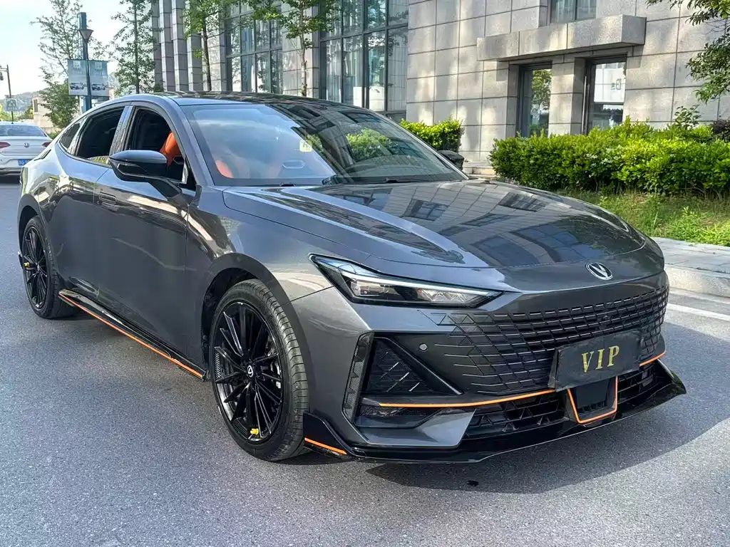 Changan UNI-V 2023 1.5T sports version купить на сайте DeffCars