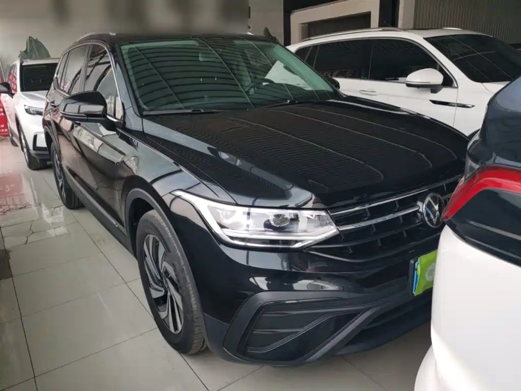 Tiguan L 2025 Outstanding Model 300TSI Automatic Two-wheel Drive Dragon Edition купить на сайте DeffCars