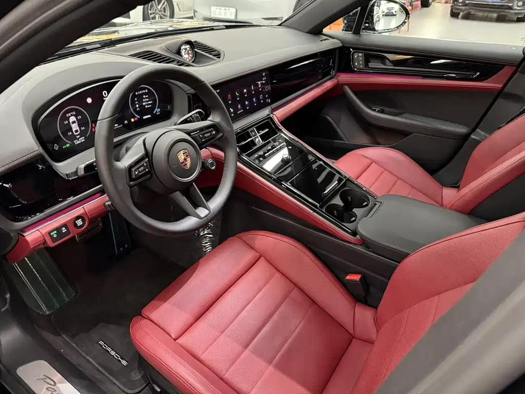 Panamera 2026 Panamera 4 Executive Extended Edition 2.9T купить на сайте DeffCars