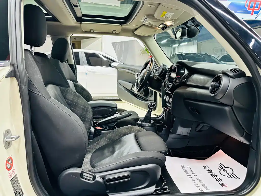 MINI 2016 1.5T COOPER купить на сайте DeffCars