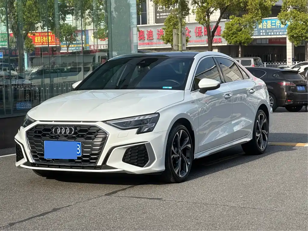 Audi A3 2023 facelift A3L Limousine 35 TFSI luxury sports model купить на сайте DeffCars