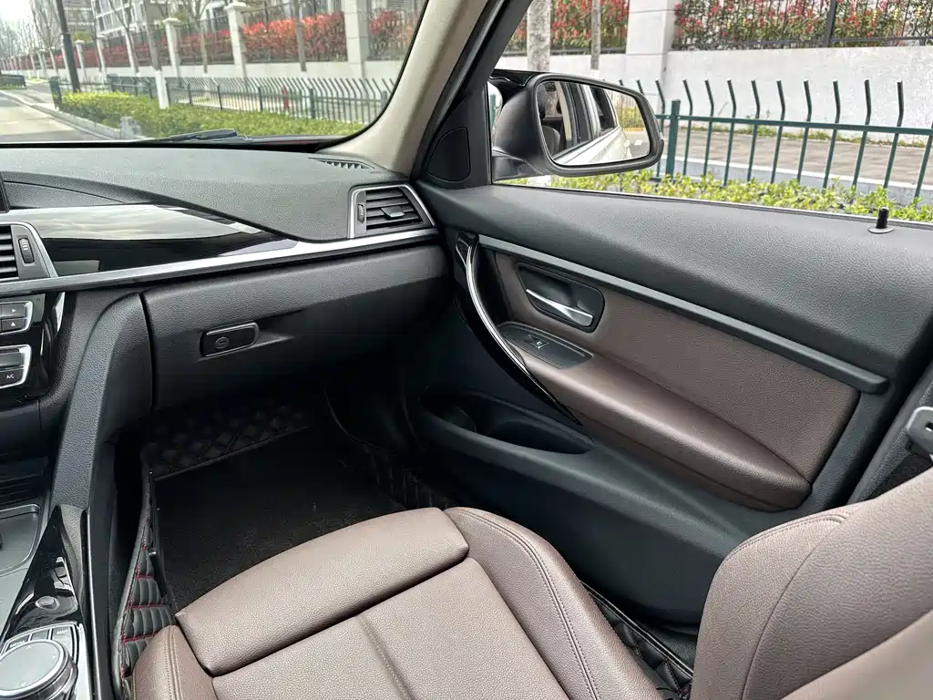 BMW 3 Series 2019 320Li M Luxury Package купить на сайте DeffCars