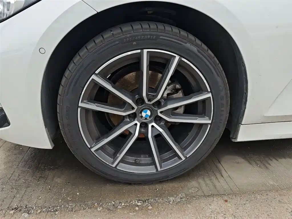 BMW 3 Series 2023 325Li M Sports Package купить на сайте DeffCars