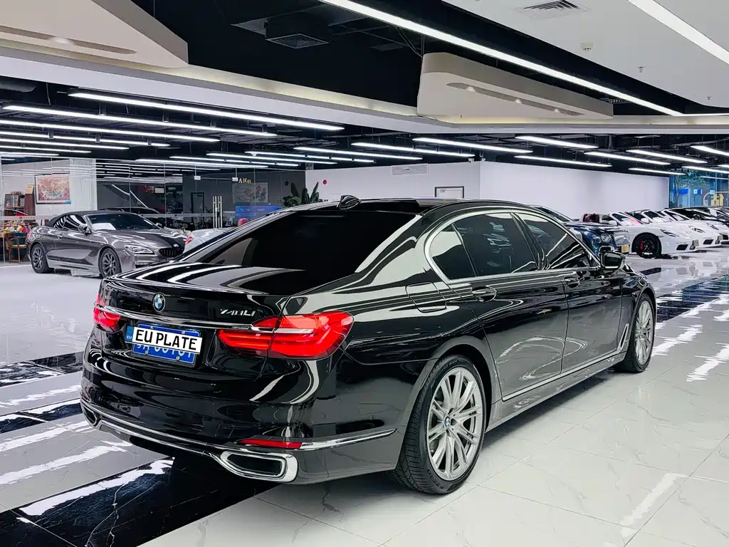 BMW 7 Series 2018 730Li Exclusive Excellence Package купить на сайте DeffCars