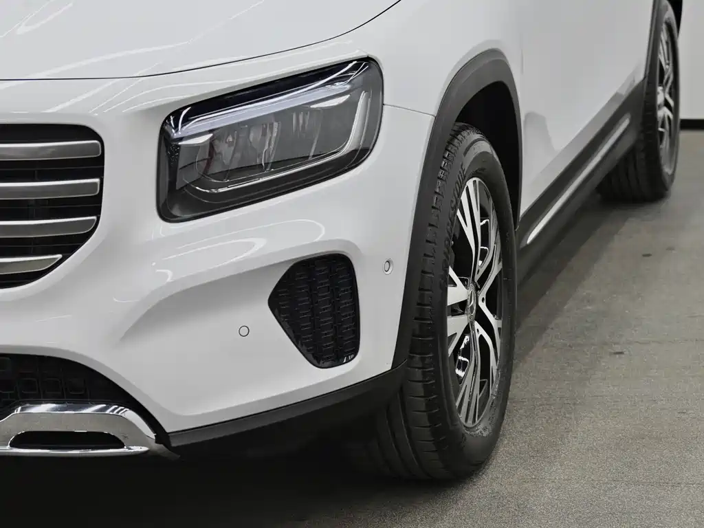 Mercedes-Benz GLB 2024 GLB 220 Dynamic купить на сайте DeffCars