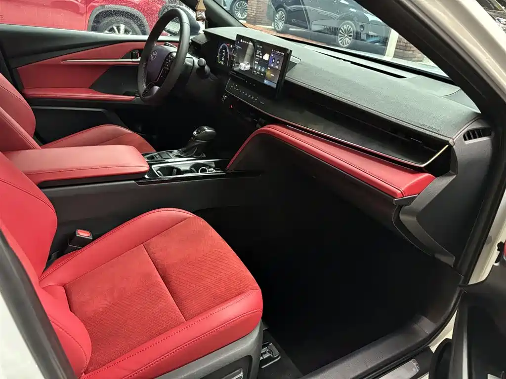 Camry 2024 Dual Engine 2.0HXS Sports Plus Edition купить на сайте DeffCars
