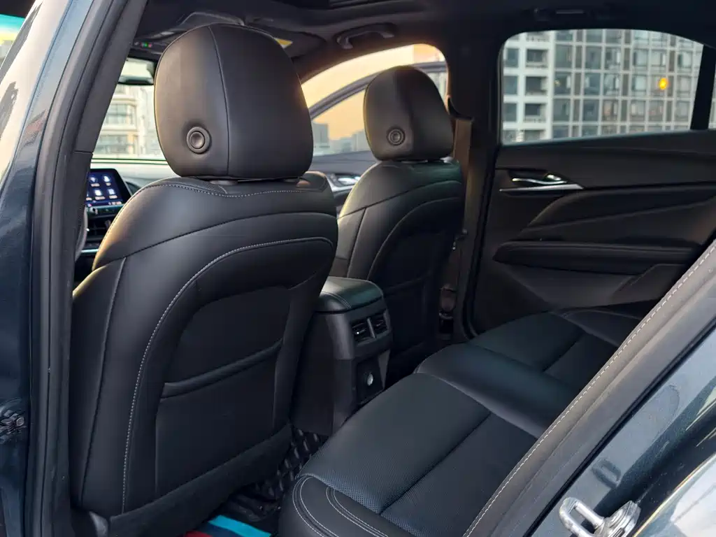 Cadillac CT4 2021 28T luxury model купить на сайте DeffCars