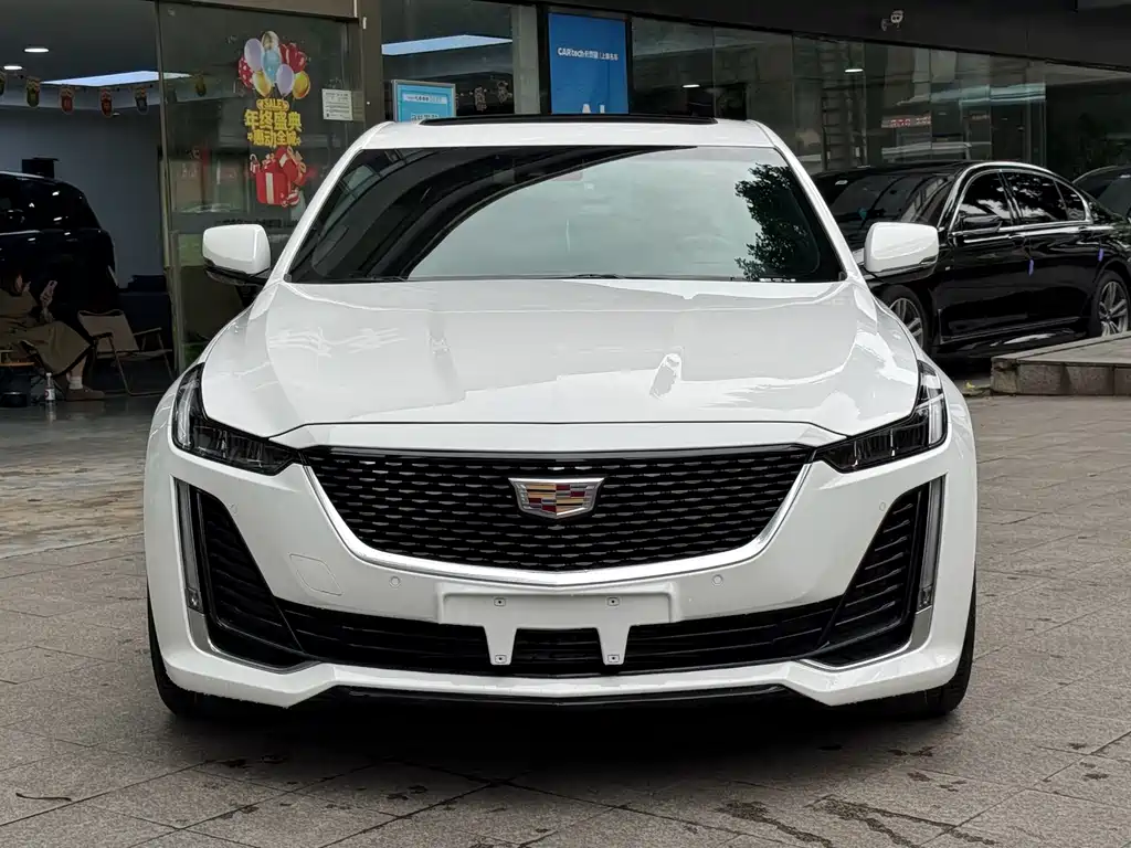 Cadillac CT5 2022 28T luxury model купить на сайте DeffCars