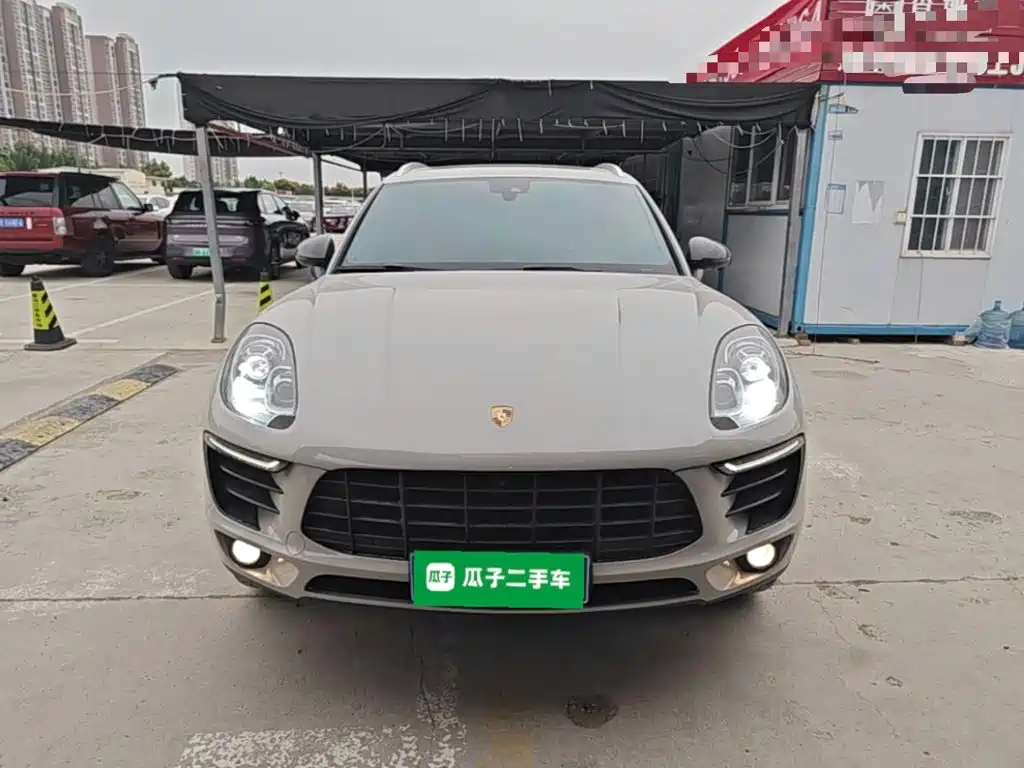 Macan 2017 Macan 2.0T купить на сайте DeffCars