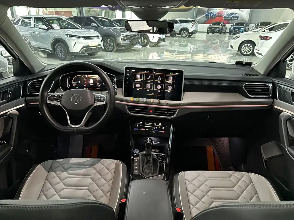 Tyron 2023 280TSI Deluxe Plus Advanced Edition купить на сайте DeffCars