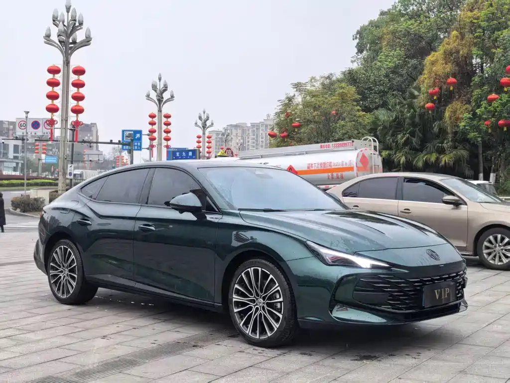 MG7 2025 1.5T 300 DCT Elegant Edition купить на сайте DeffCars