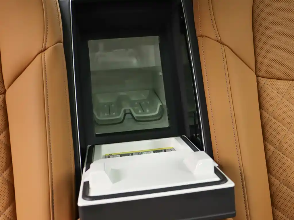 Audi A8 2025 A8L Horch Founder's Edition 55TFSI купить на сайте DeffCars