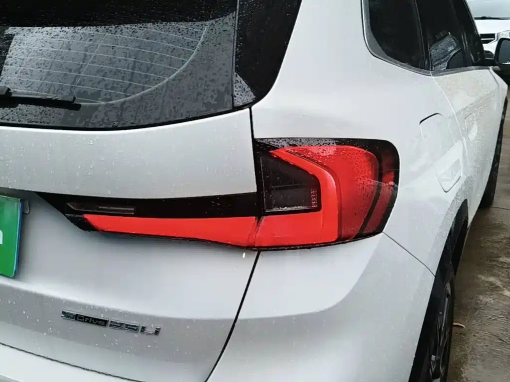 BMW X1 2023 sDrive25Li X Design Package купить на сайте DeffCars