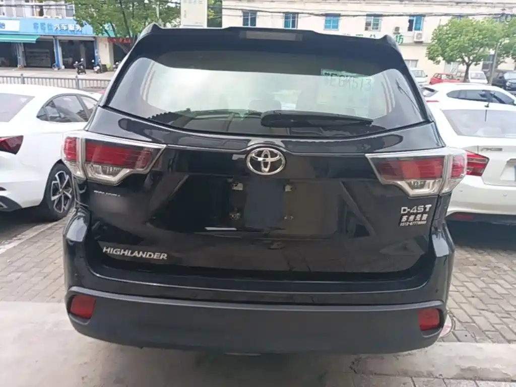 Highlander 2015 2.0T 2WD Elite Edition 7-seater купить на сайте DeffCars